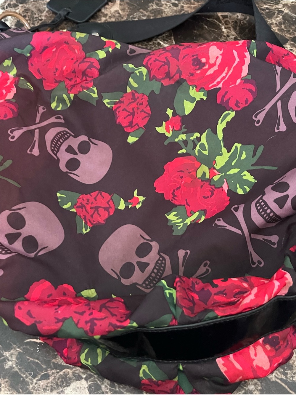 Betsey Johnson Black Shoulder Bag with Red Roses and Pink Skulls Betsyville - Picture 13 of 16